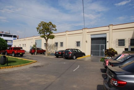 Local en  alquiler AC 2,168 m2: comercio, oficinas o industria elemental (I1) - Pueblo Libre