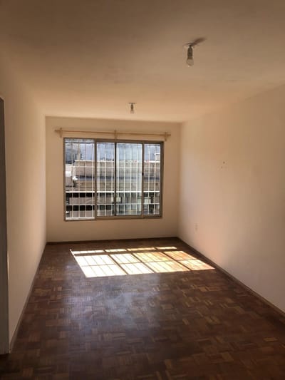 Apartamento en alquiler de 2 dormitorios en barrio Palermo, Montevideo 