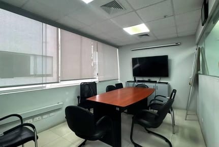 Moderna Oficina Corporativa en Lince