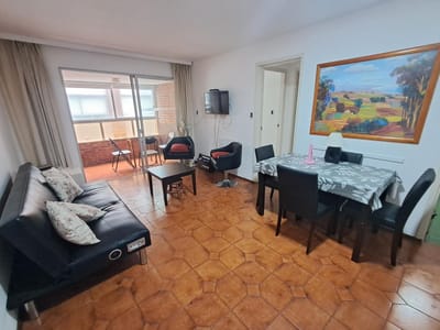 Apartamento Playa Mansa. 1 dormitorio frente al mar
