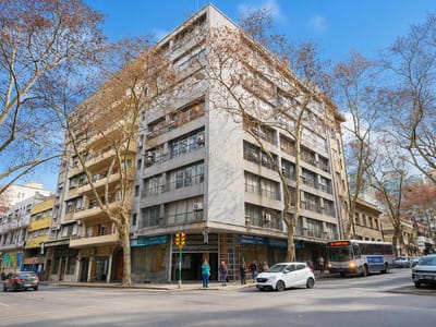 AMPLIO APARTAMENTO DE 204 M² EN CENTRO – RÍO BRANCO Y MERCEDES