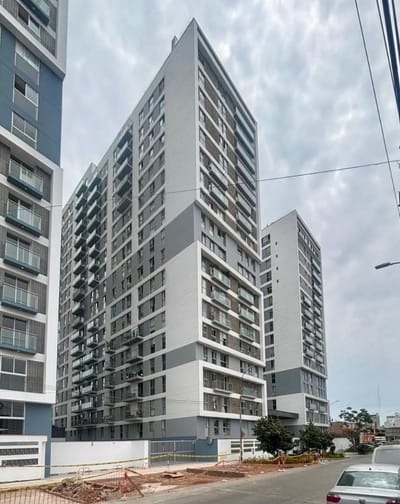 Venta Departamento de Estreno en Santa Catalina | 3 habitaciones 