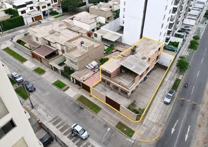 TERRENO EN ESQUINA PARA DESARROLLO INMOBILIARIO