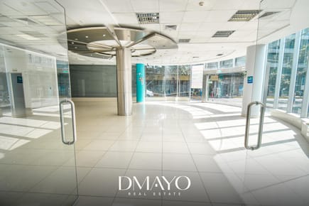 Edificio Multifuncional en Miraflores con 90 cocheras al mejor precio x m2