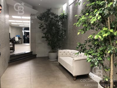 Apartamento de 1 dormitorio con renta en venta en Centro