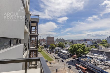 Apartamento de dos dormitorios en venta en Parque Batlle -901