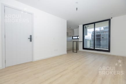 Apartamento de dos dormitorios en venta en Parque Batlle -1001