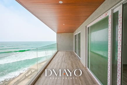 Exclusivo PENTHOUSE de estreno en venta a pasos del Malecón Central de Playa Blanca, Punta Hermosa