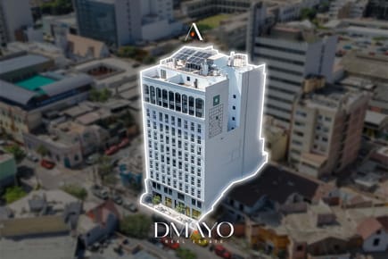 Oficinas dentro de edificio moderno ubicada en Miraflores 