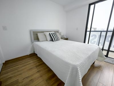 Departamento en venta de 2 dormitorios con vista a parque en San Miguel cerca a la Av. La Marina 