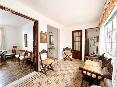 Casa de tres dormitorios en venta en Punta Carretas con garaje