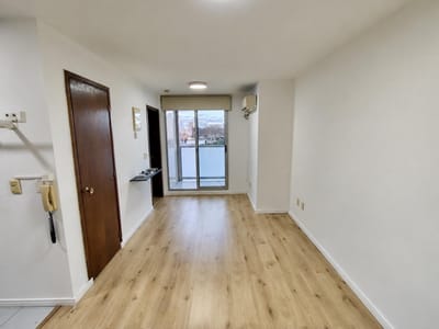 Alquiler de Apartamento de 1 dormitorio con balcón en Parque Rodó, Montevideo.