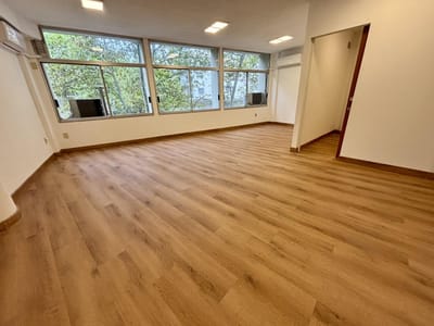 Venta oficina en Torre del Gaucho