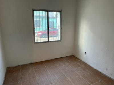 Alquiler Casa 3 dormitorios con amplio patio y sin gastos comunes en Unión