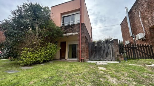 Venta Casa Solymar dos dormitorios