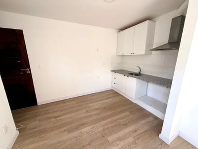 VENTA APARTAMENTO CORDÓN  MONOAMBIENTE A ESTRENAR PATIO