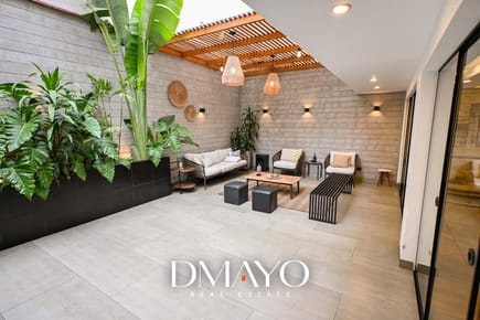 Departamento TIPO CASA en CHACARILLA DEL ESTANQUE DENTRO DE CONDOMINIO, 3 DORMITORIOS, TERRAZA