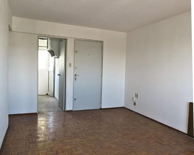 Venta de Apartamento al frente- 2 Dormitorios. Parque Batlle Renta Anual Estimada : 6.74%