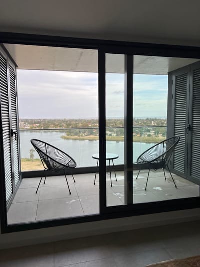 Excelente apartamento en alquiler con muebles en Carrasco Boating