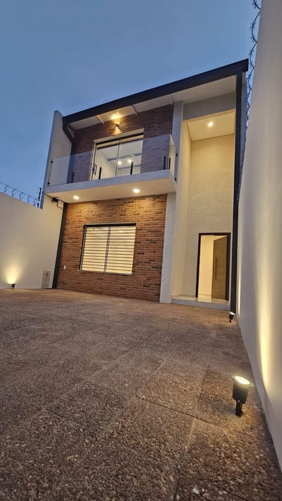 Duplex En Alquiler 3 Dormitorios En Cuarto Barrio Luque