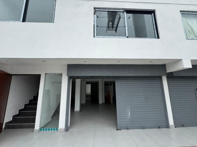 ALQUILER LOCAL COMERCIAL FRENTE A U.LIMA Y CENTRO GASTRONÓMICO EL REFUGIO
