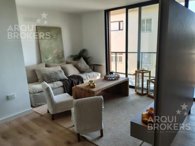 Apartamento de dos dormitorios en venta en Parque Rodó - 301