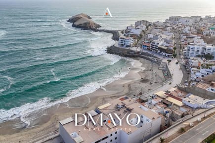 Venta de flat estreno 62m2 a pasos del malecón central de Punta Hermosa 2 dormitorios