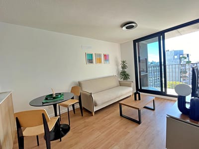 Venta de apartamento 1 dormitorio con parrillero a estrenar en Parque Rodo
