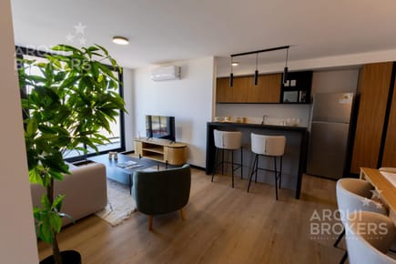 Apartamento penthouse de tres dormitorios en venta en Barra de Carrasco - 702