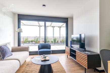 Apartamento de dos dormitorios en venta en Parque Batlle - 1008
