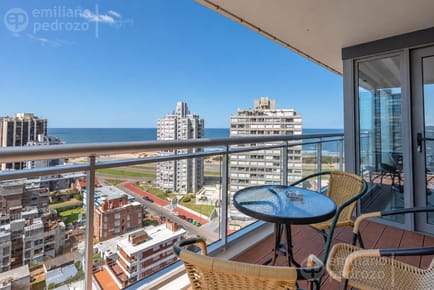 Venta apartamento 2 dormitorios Playa Brava Punta del Este