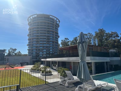 Apartamento de dos dormitorios en alquiler en Parque Roosevelt - 508