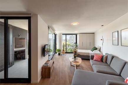 Venta de loft en Pocitos con parrillero a estrenar