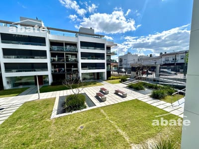 Venta apartamento 3 dormitorios   garaje y box en Parque Batlle