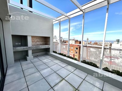 Alquiler Penthouse con Terraza y Parrillero de uso exclusivo en Cordón, Montevideo