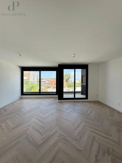Apartamento 1 dormitorio con garaje sobre Rambla Costanera