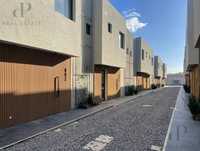 Casa de 2 dormitorios en Barrio Parques