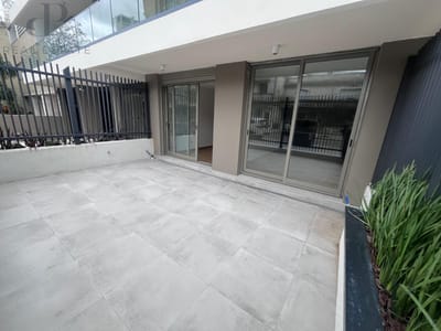 Apartamento de un dormitorio a estrenar con patio