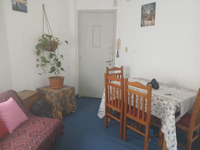 Venta  de Apartamento dos dormitorios en Tres Cruces.