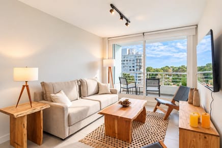 Alquiler de temporada – Apartamento 1 dormitorio y 2 baños con excelentes servicios