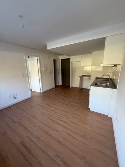 Excelente apartamento en el Prado a estrenar
