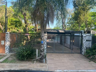Casa en Venta Full Equipada y Amoblada con piscina en San Bernardino zona Lago Azul