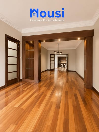 Casa de época en venta 4 dormitorios 2 baños, vestidor patio parrillero, cochera  2 terrazas, Pocitos