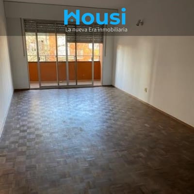 Alquiler Apartamento 3 dormitorios 2 baños y terraza en excelente zona de Cordón