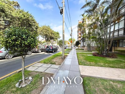 Amplio Departamento en Miraflores con 2 dormitorios y vista directa al Parque