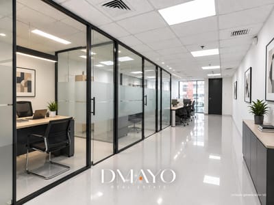 Venta Oficina en Miraflores  Espacio abierto - Zona Comercial 141m2 - 2 cocheras