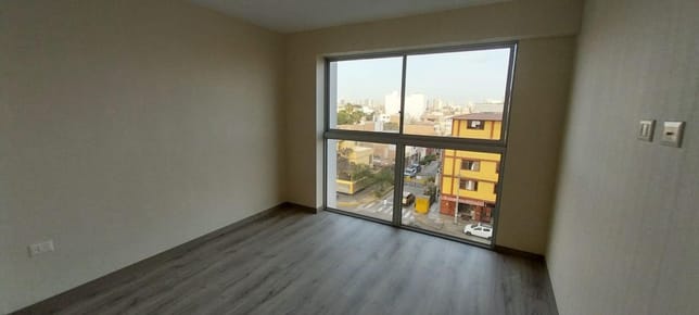 Departamento 2 Habitaciones en el límite de Pueblo libre Cercado de Lima y San Miguel