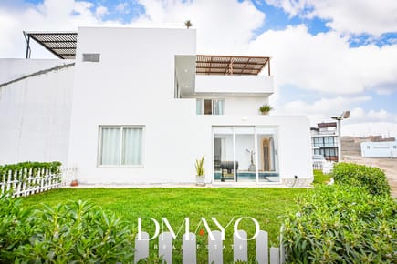 VENTA DE CASA EN CONDOMINIO NEPTUNO CERRO AZUL - CON PISCINA