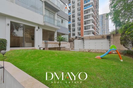 VENTA DE EXCLUSIVO DEPARTAMENTO EN PRIMER PISO CON JARDIN Y  PISCINA URB. ORRANTIA - SAN ISIDRO