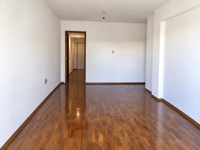 Alquiler - Apartamento  con terraza - Punta Carretas